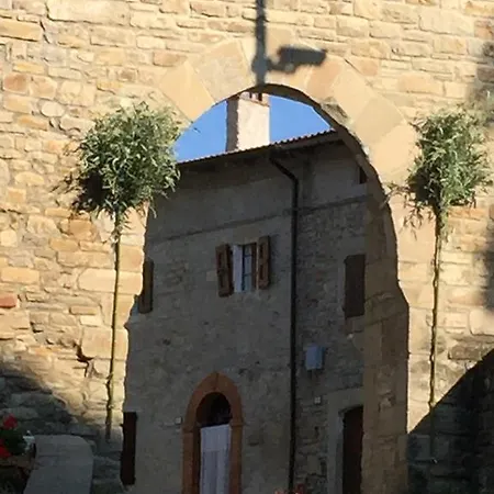 Castello Di Brandola Polinago