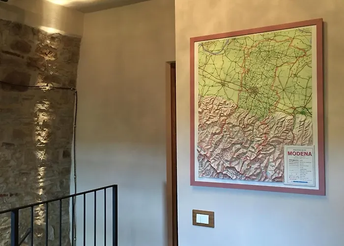 Castello Di Brandola