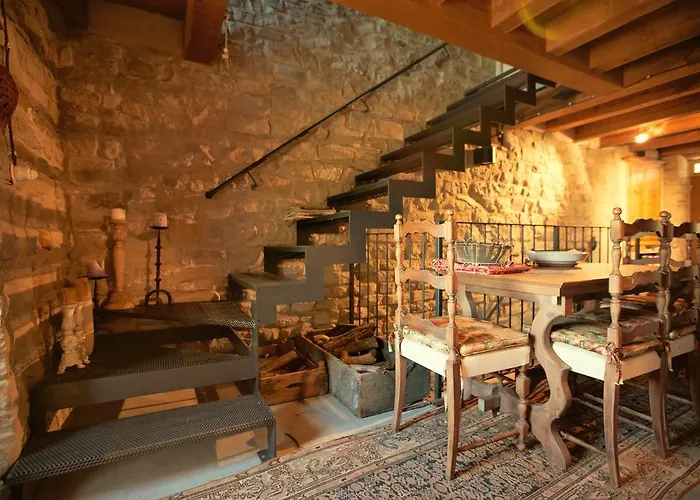 Tatil Evi Castello Di Brandola *